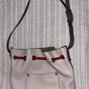 Chic Gray and Red Shoulder Bag with Stylish Design